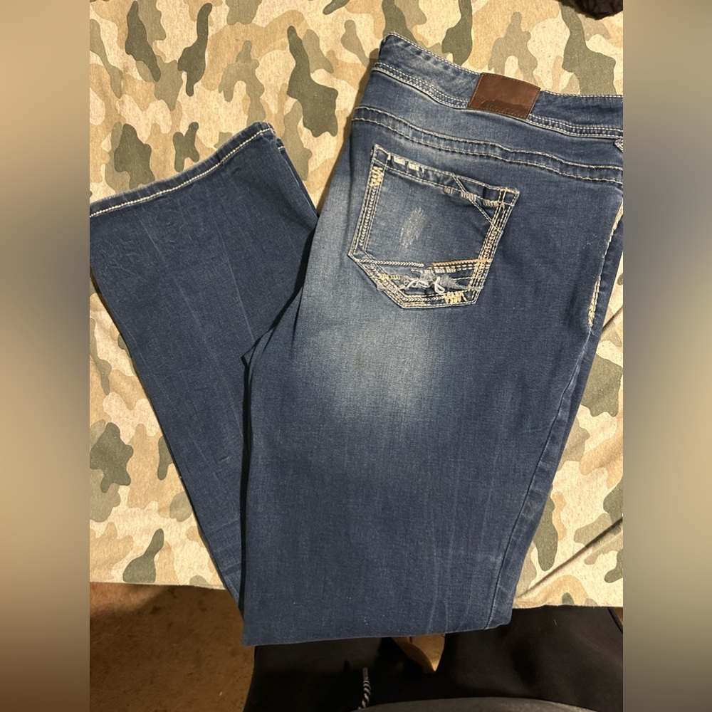 Maurice’s jeans